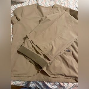Figs tan XxL and cargo pants